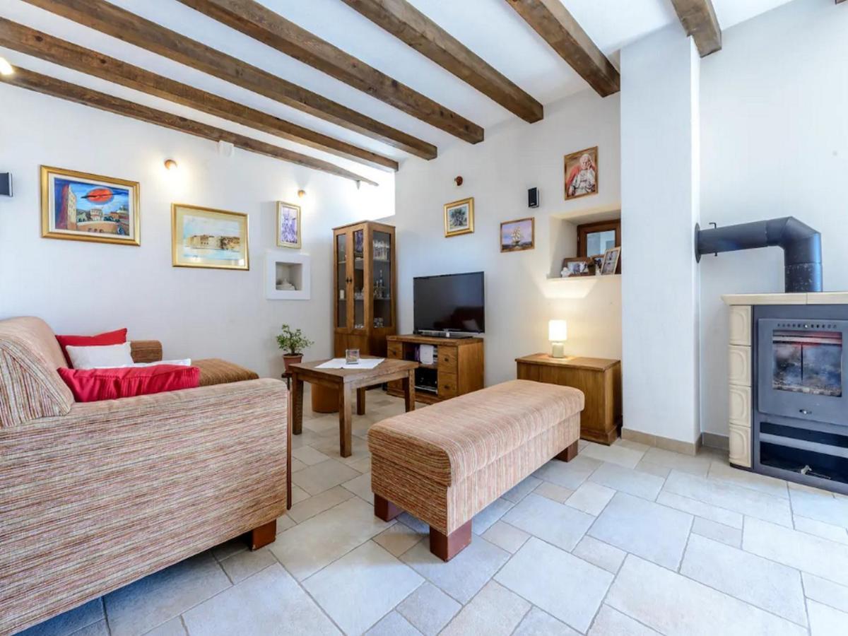 Holiday Home Casa Anka オラサック エクステリア 写真